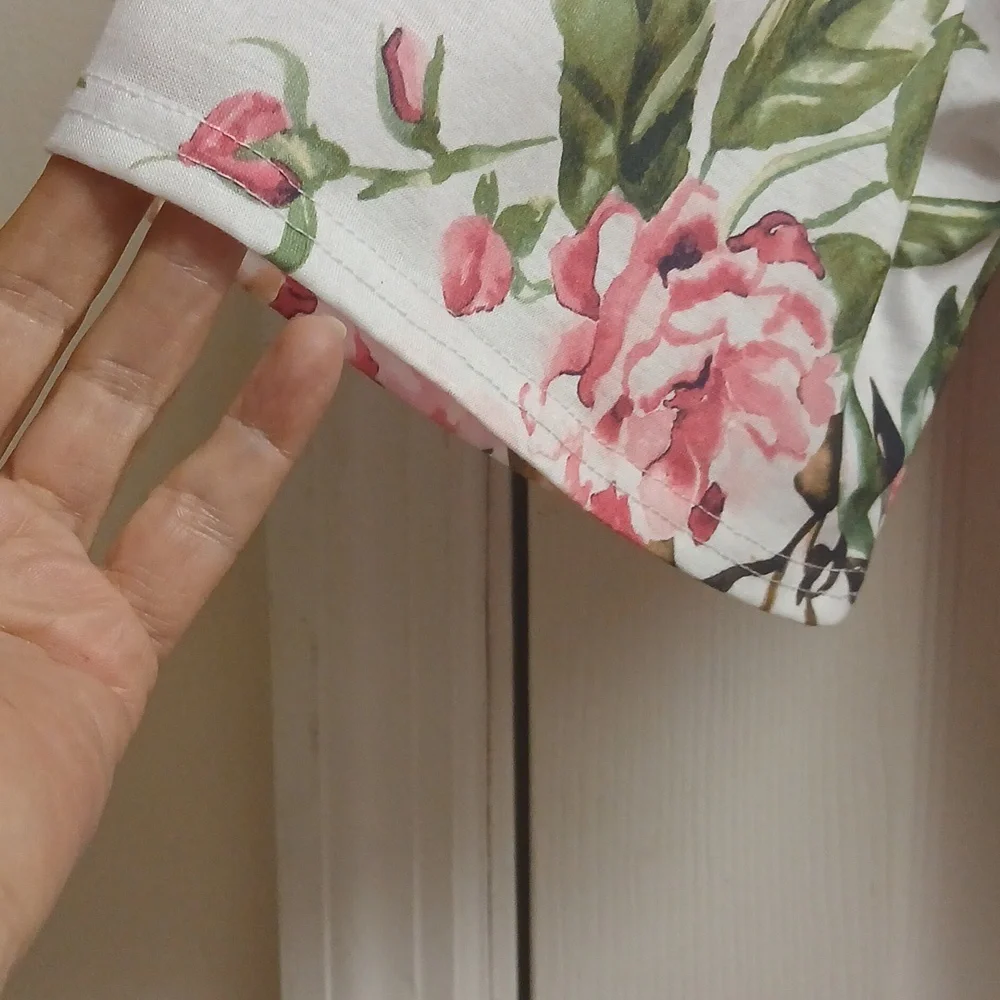 SHOW ME YOUR MUMU Floral Kimono Robe - Pink, Green, And White Size O/S - Picture 6 of 10